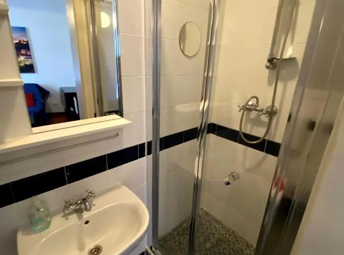 Alfama Sao Crispim شقة *