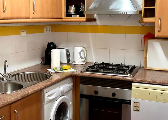 Alfama Sao Crispim شقة