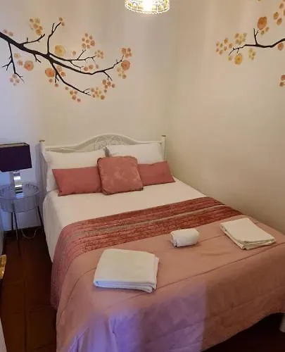 Alfama Sao Crispim *