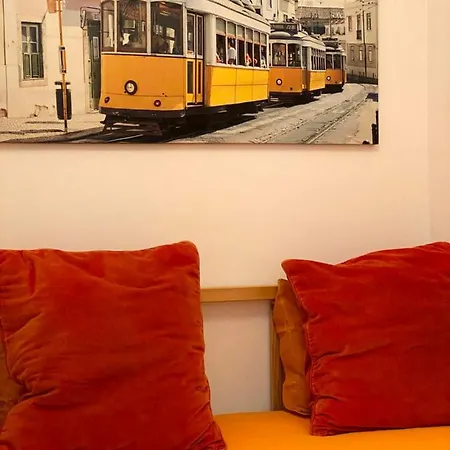 Alfama Sao Crispim