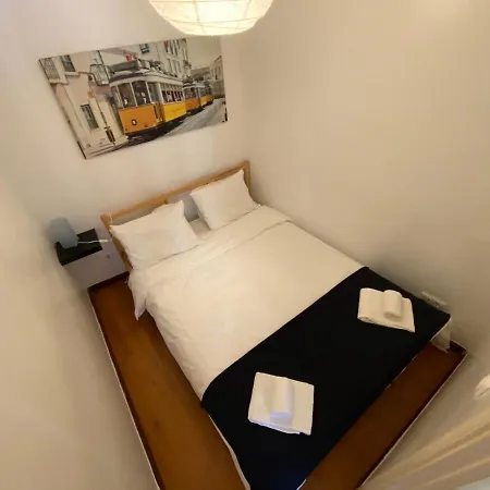 Alfama São Crispim Apartamento