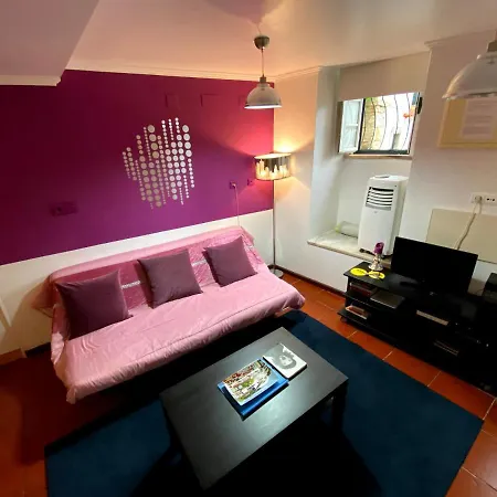 Alfama Sao Crispim Apartment *