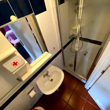 Alfama Sao Crispim Lisbon