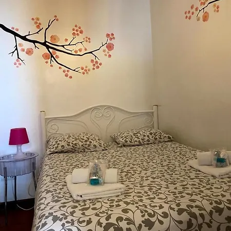 Alfama Sao Crispim * Lisbon