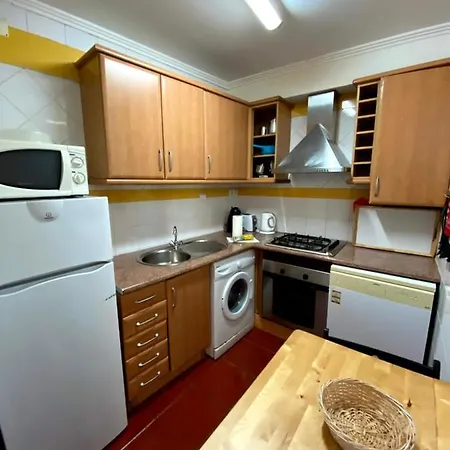 Alfama Sao Crispim Lisbon